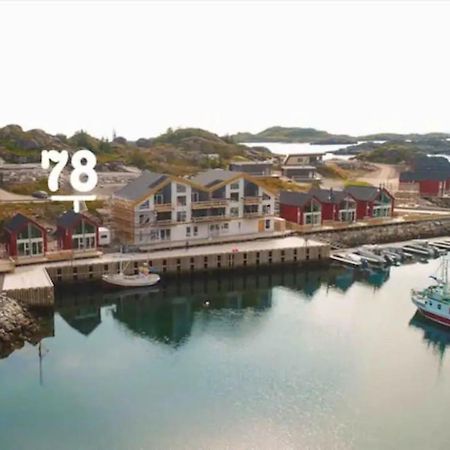 Spektakulær rorbu i autentiske omgivelser Ballstad Eksteriør billede