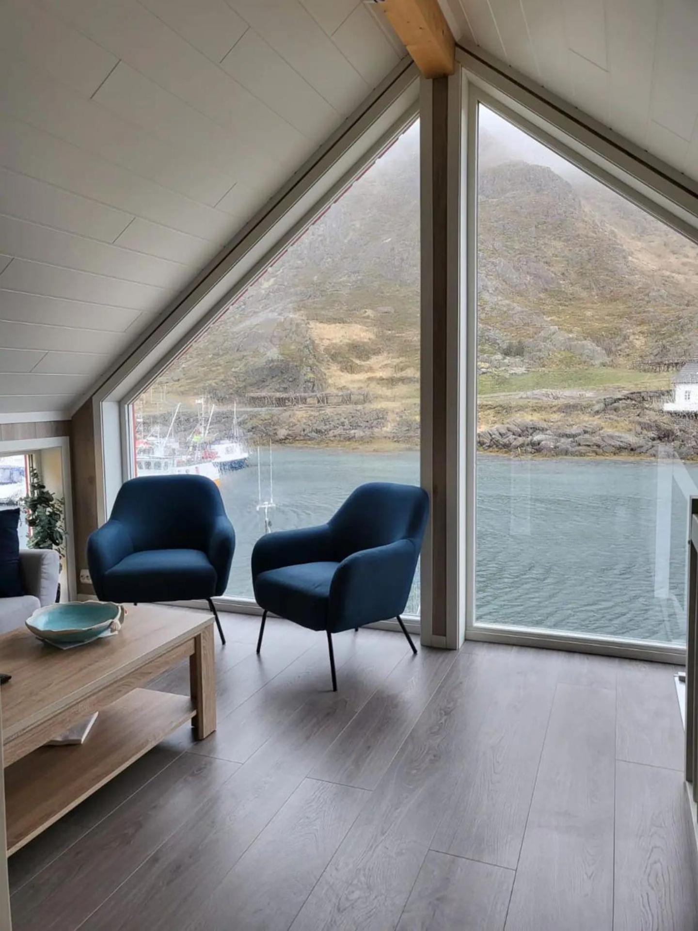 Spektakulær rorbu i autentiske omgivelser Ballstad Eksteriør billede